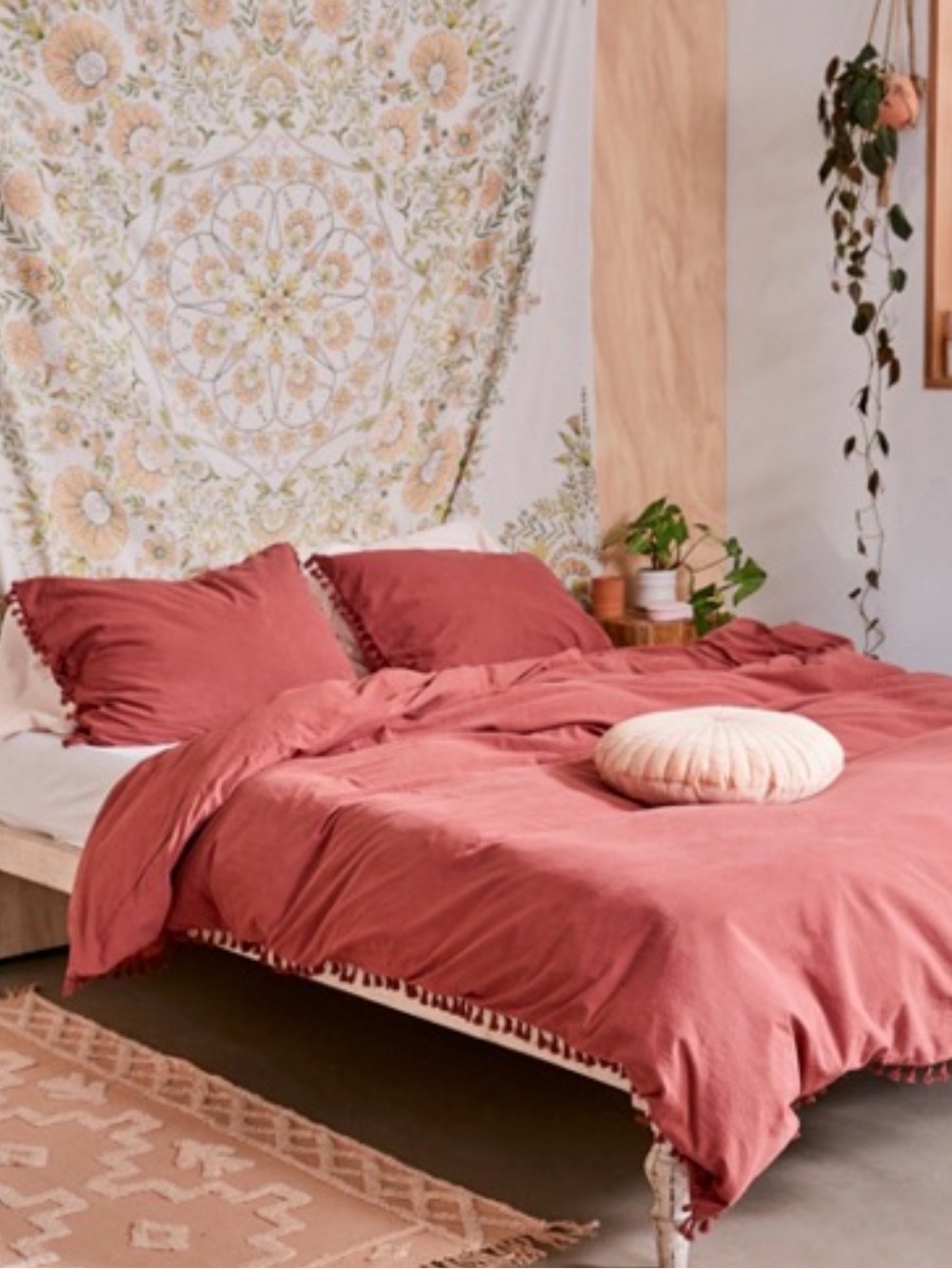 Urban Outfitters king washed cotton tassel duvet cover (Duvet cover only)Brick